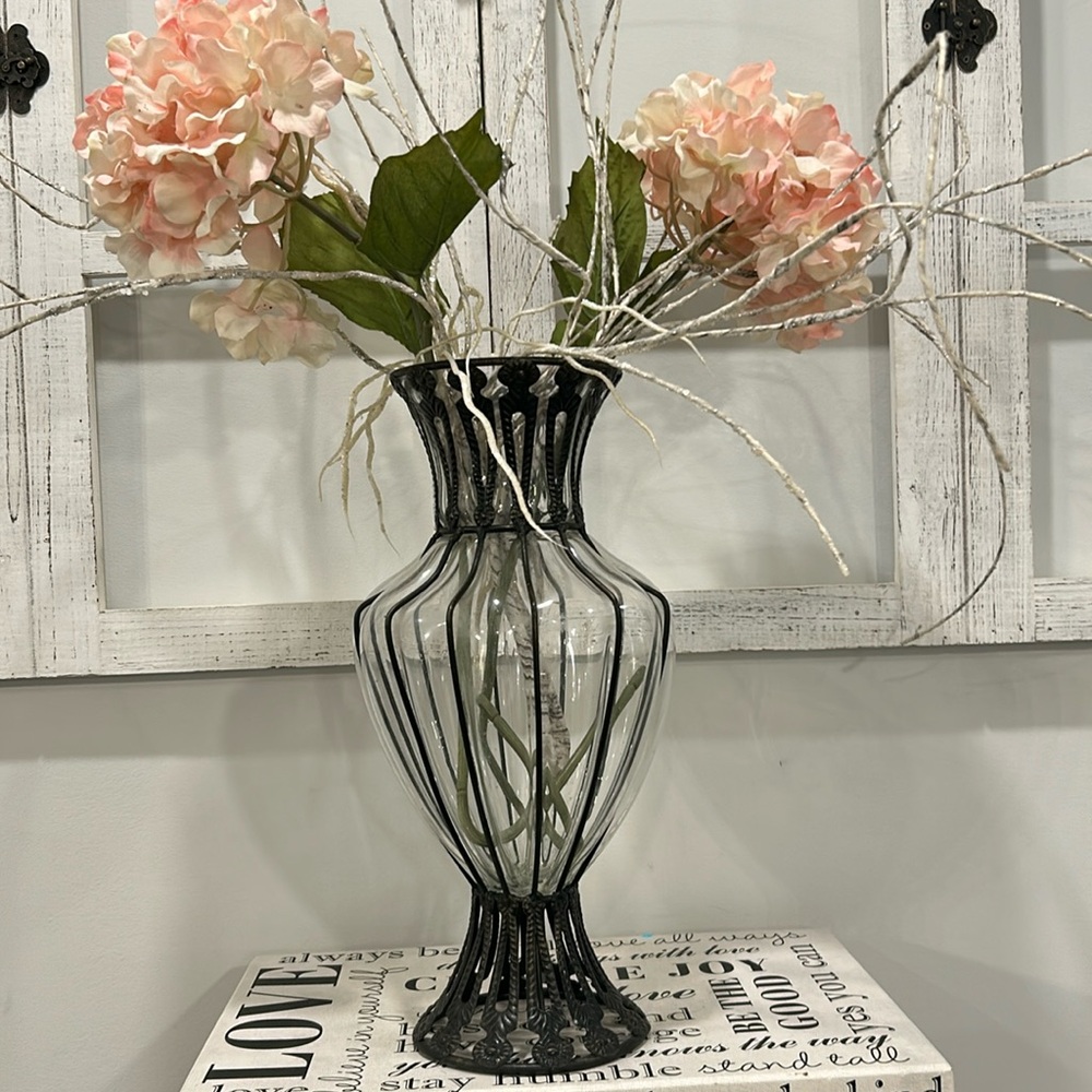 Large Vase Metal Accents Beautiful One of a Kind Flower Centerpiece